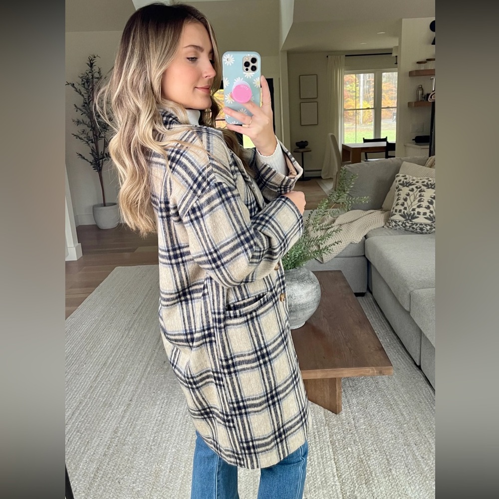 Plaid Wool-Blend Shacket Jacket - Cream/Navy